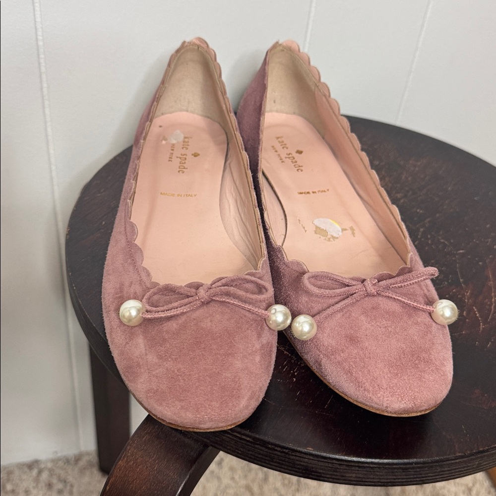 Kate spade dusty pink suede flat shoes with pearl bow detail size 8.5 - Picture 3 of 8